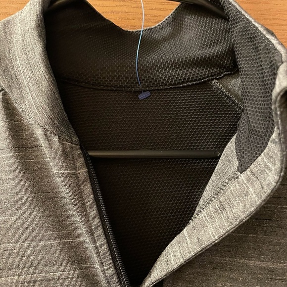Reebok Gray Space Dye Back Vent 1/4 Sleeve Pullover Women's Medium - Picture 3 of 4